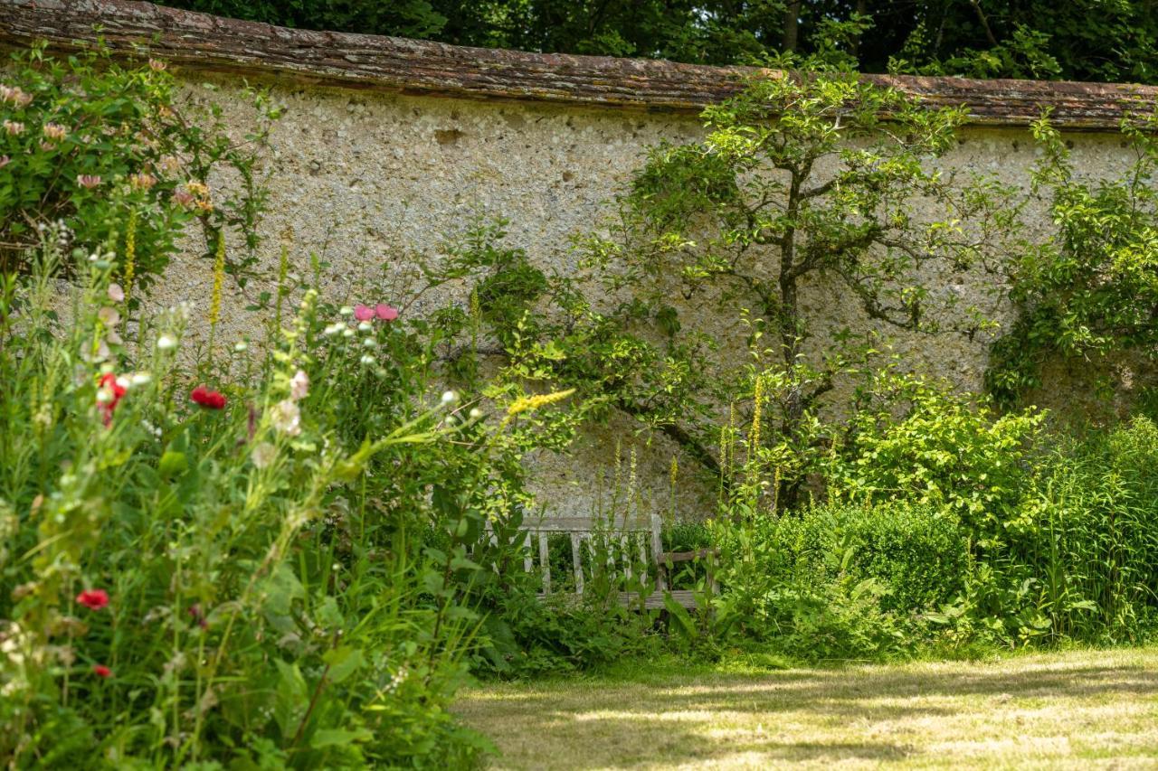 Henge Estate - Restored Manor House, Up To 11 En-Suite Bedrooms Shrewton Exterior photo